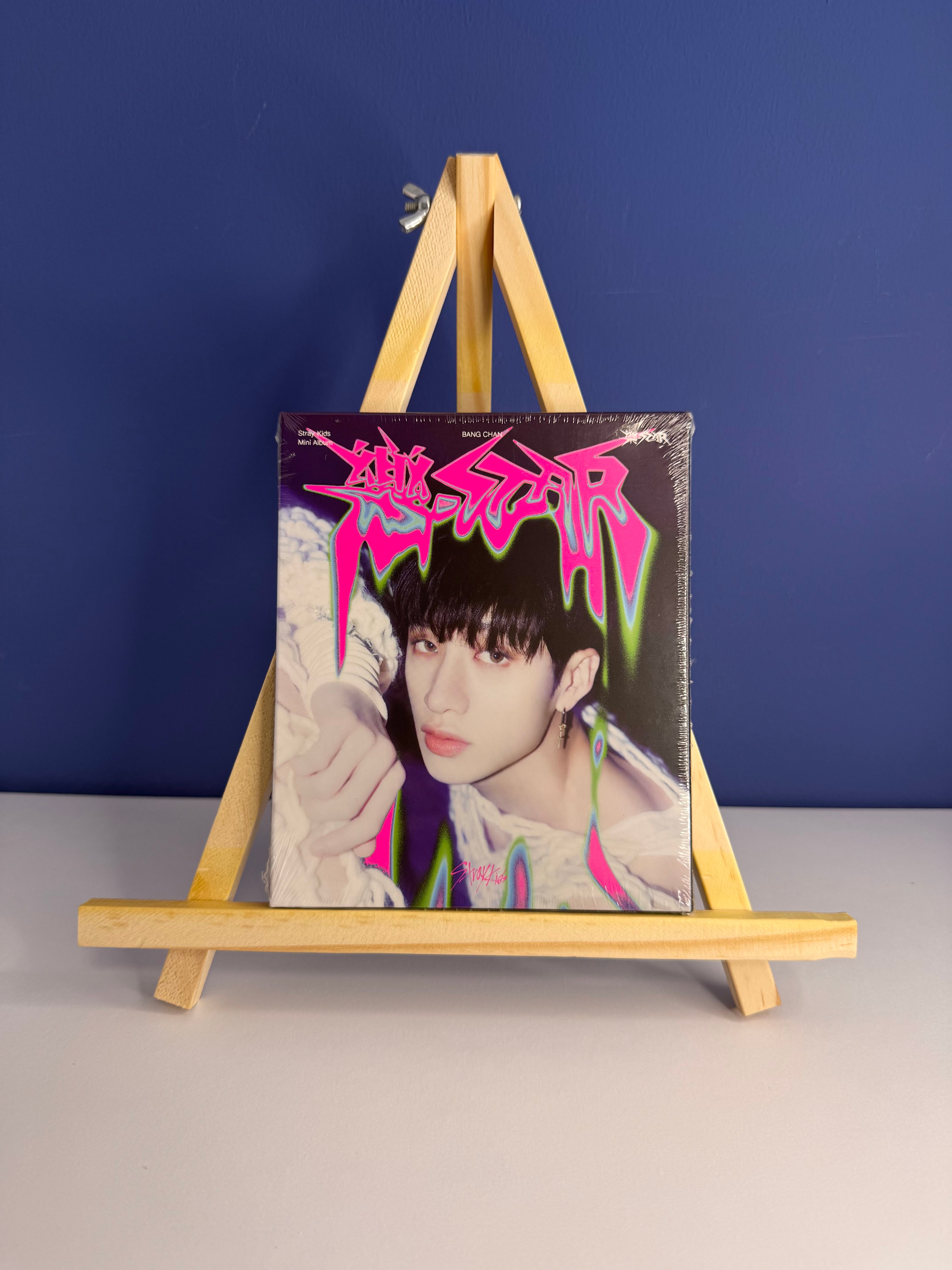 STRAY KIDS - [樂-STAR / ROCK-STAR] Mini Album (POSTCARD Version)