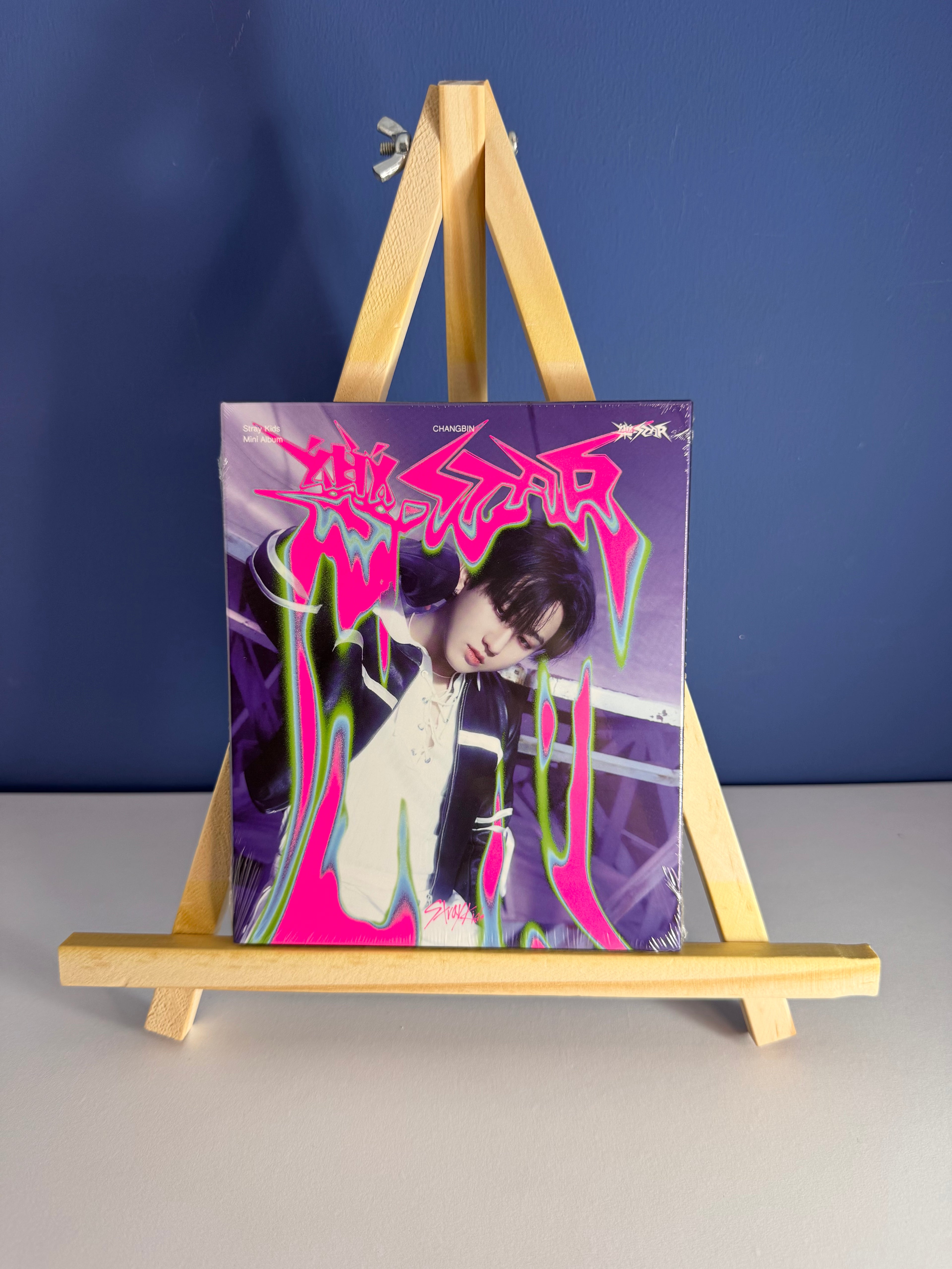 STRAY KIDS - [樂-STAR / ROCK-STAR] Mini Album (POSTCARD Version)