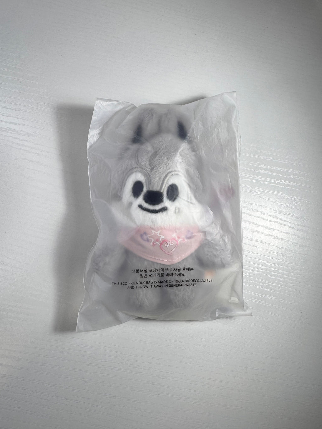 STRAY KIDS - SKZ 5'CLOCK 5TH FAN MEETING OFFICIAL MD SKZOO PLUSH WOLF CHAN 10CM VER.