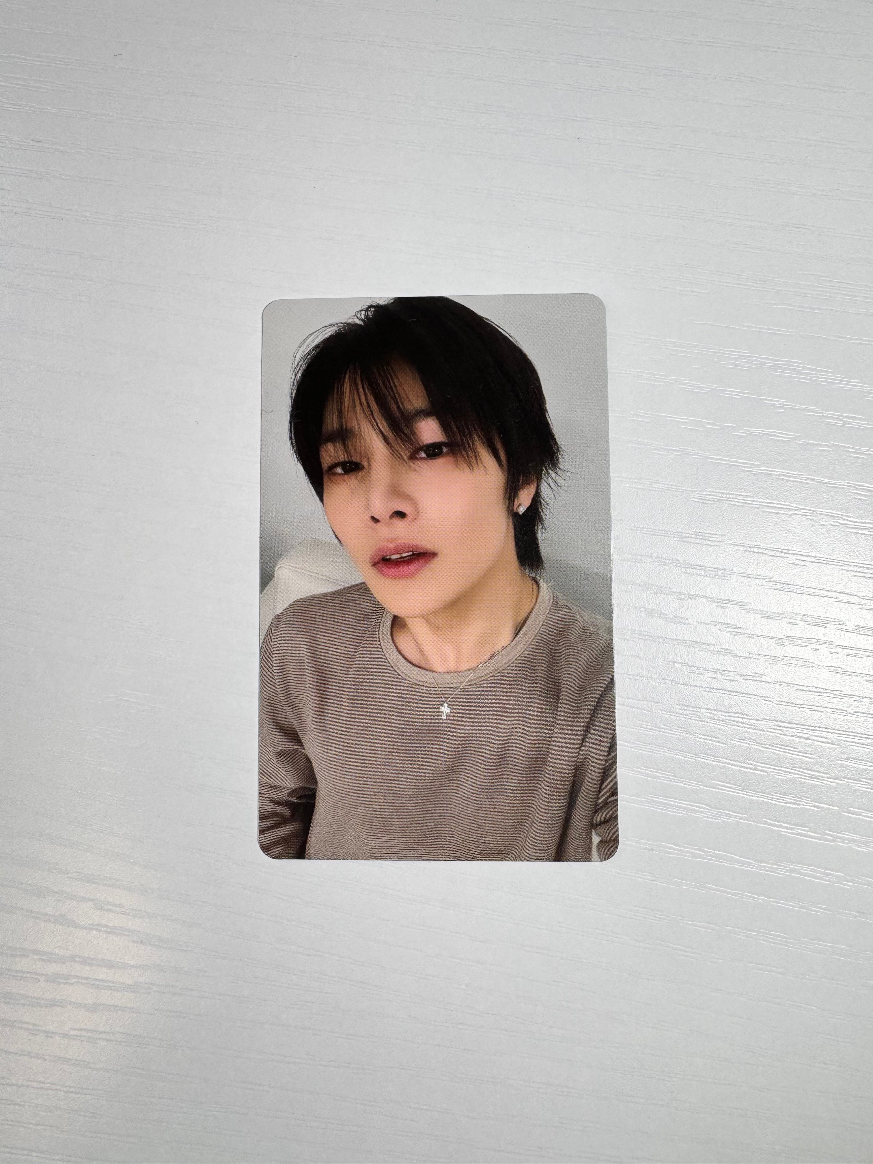 STRAY KIDS KARMA HMV JAPAN A VER. OFFICIAL PHOTOCARDS